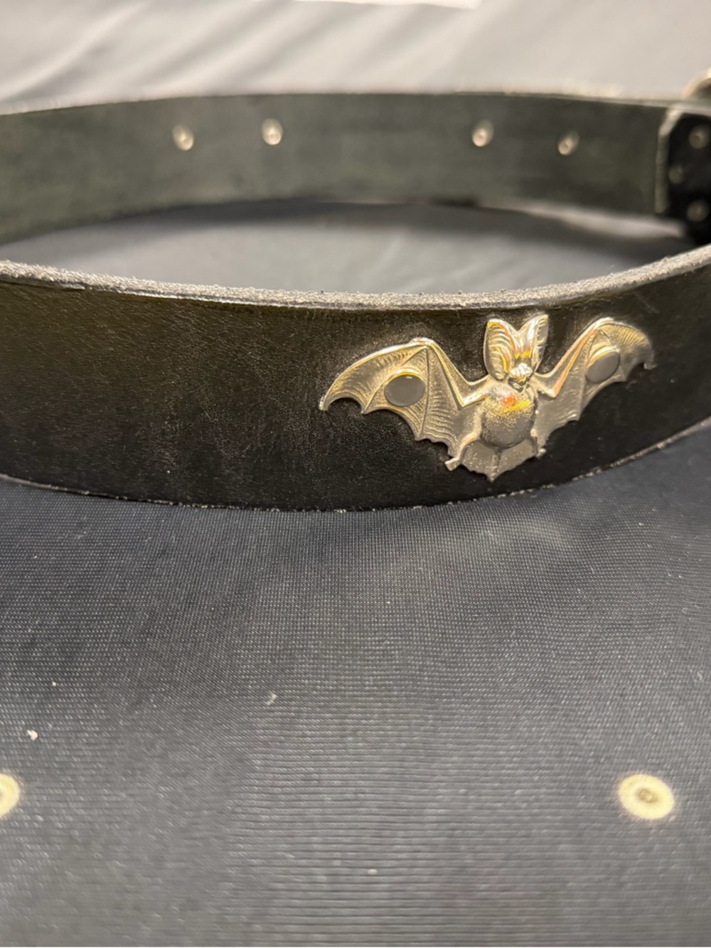 Vintage Black Silvertone Bat Concho  Belt Leather 40” long - Picture 4 of 11